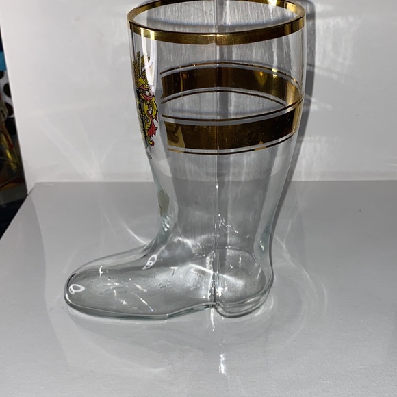Heidelberg boot glass stein not used but displayed and has some wear on the gold - Picture 2 of 7